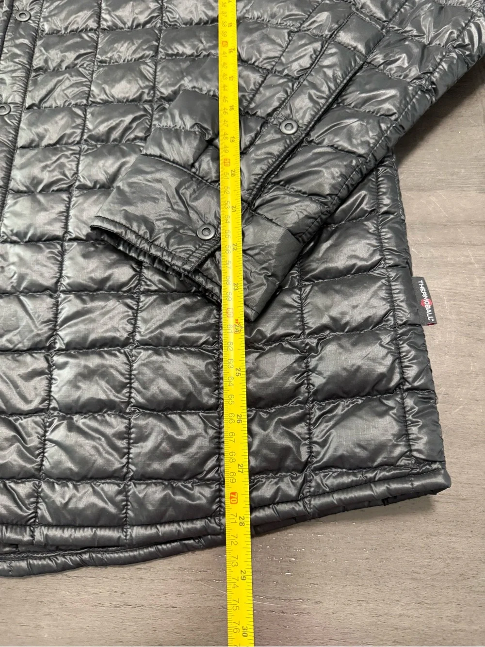 The North Face ThermoBall Shirt Jacket Men’s Size M Black Quilted Insulated Snap